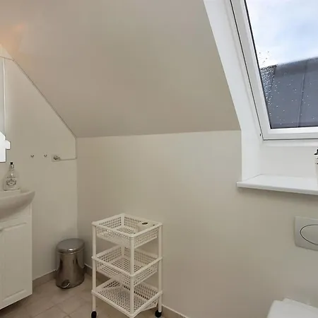Alita - 1-2km From The Sea By Interhome